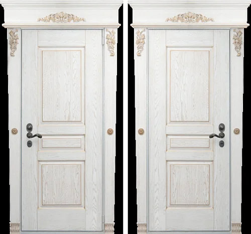 Входная дверь нестандартной высоты в квартиру №7