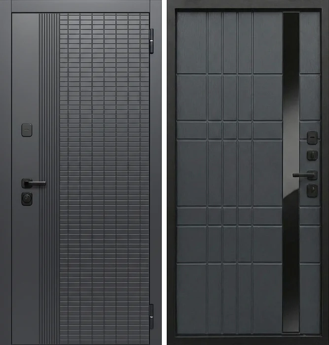 Входная тёмно-графитовая дверь со стеклянной вставкой в квартиру №190