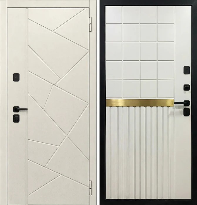 Железная светлая дверь с латунной вставкой №174